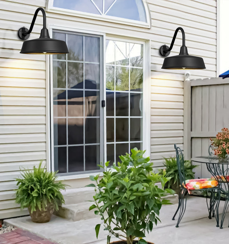 Dusk to Dawn Gooseneck Barn Light – Matte Black Outdoor Wall Fixture