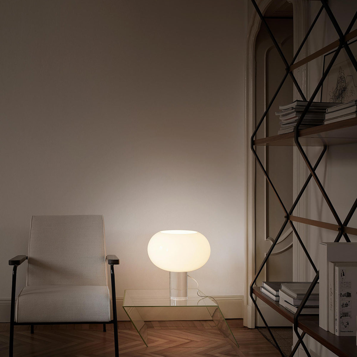 Buds Table Lamp