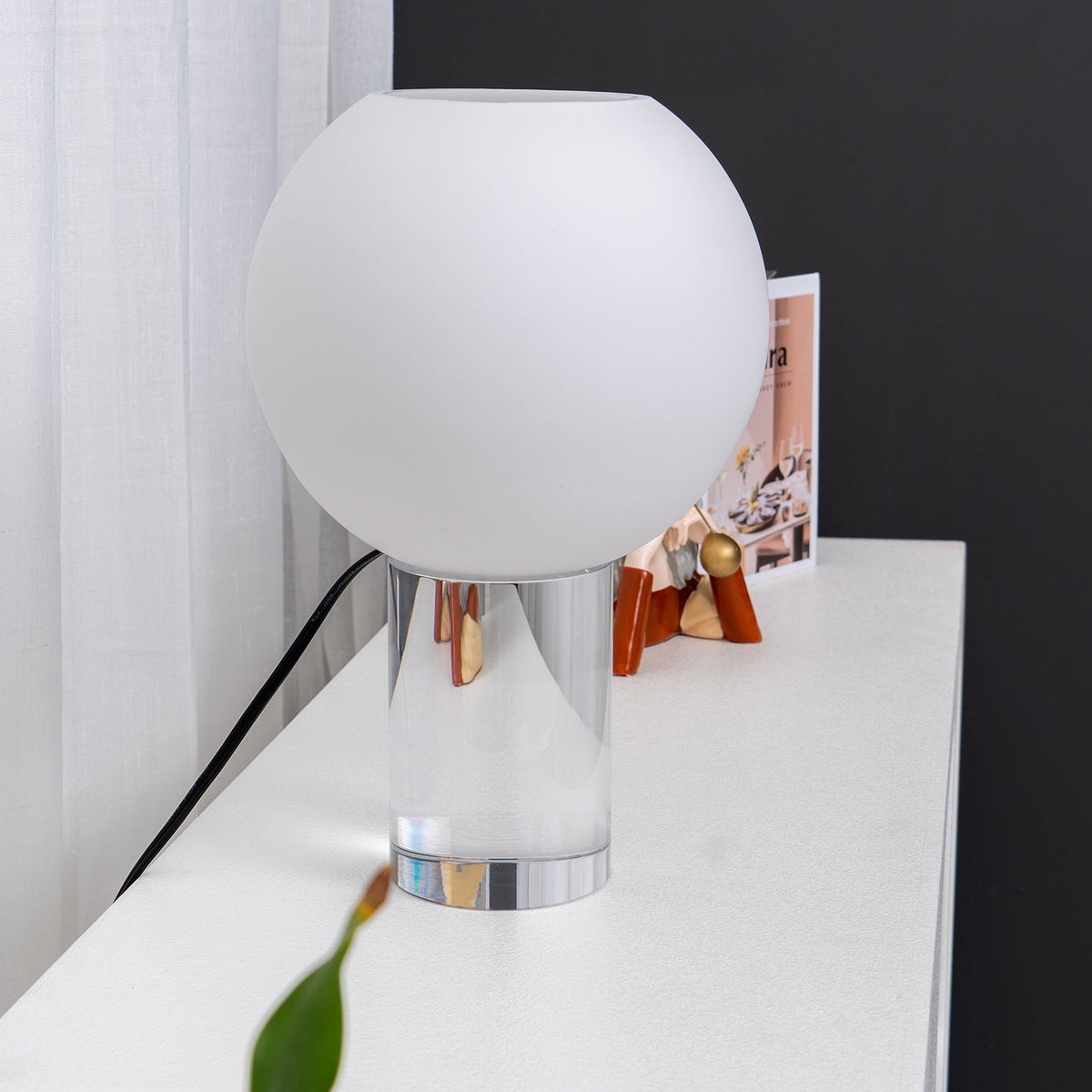 Buds Table Lamp