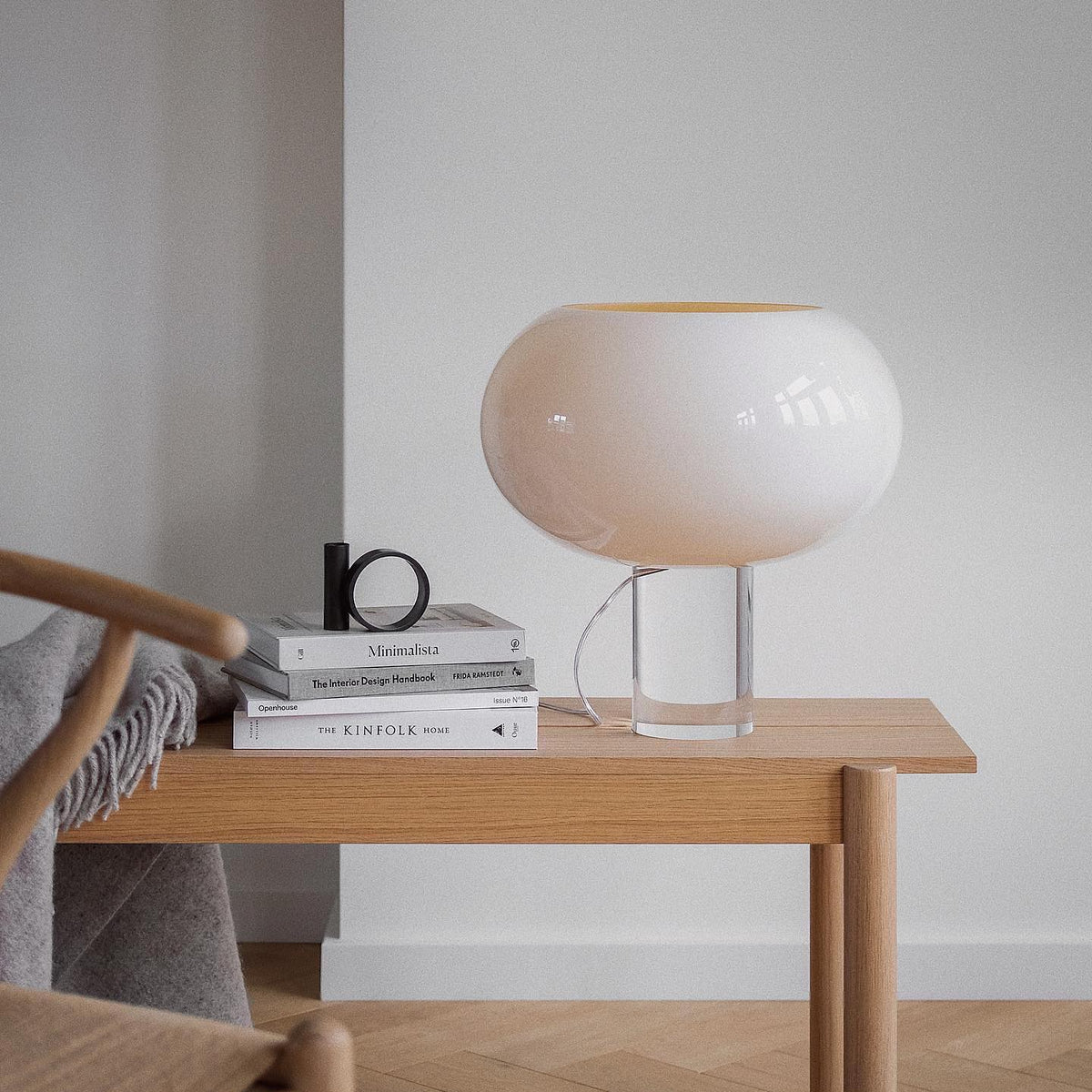 Buds Table Lamp