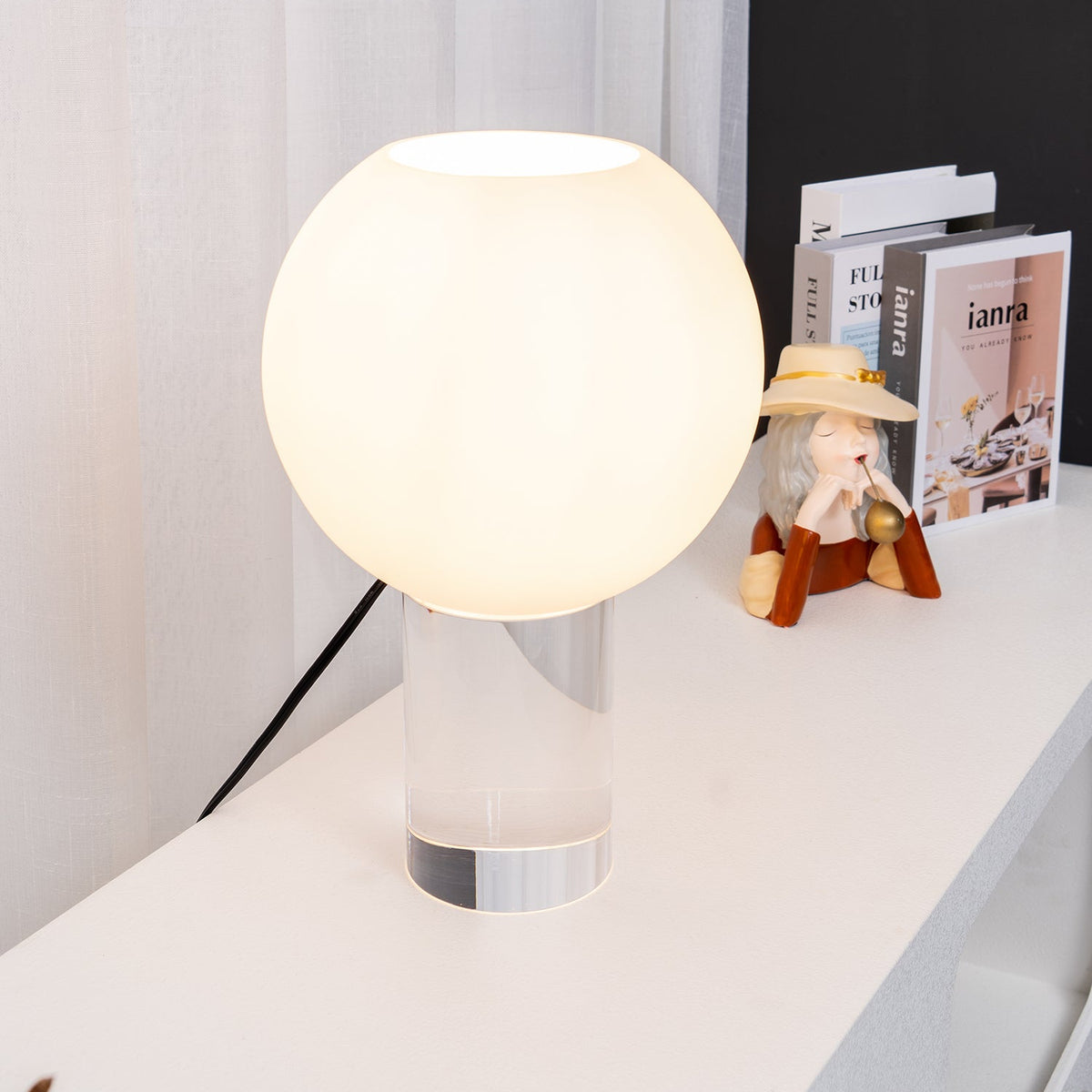 Buds Table Lamp