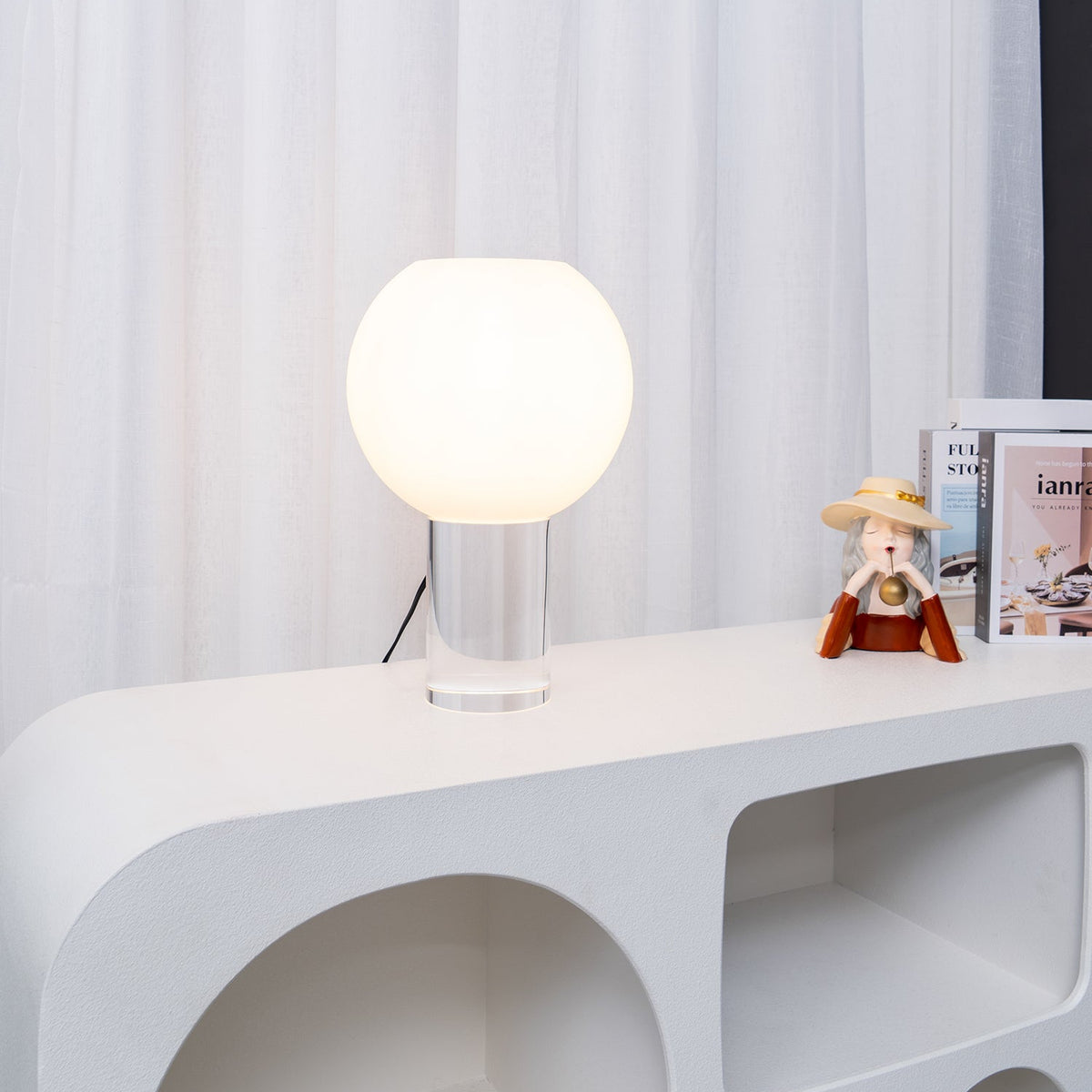 Buds Table Lamp