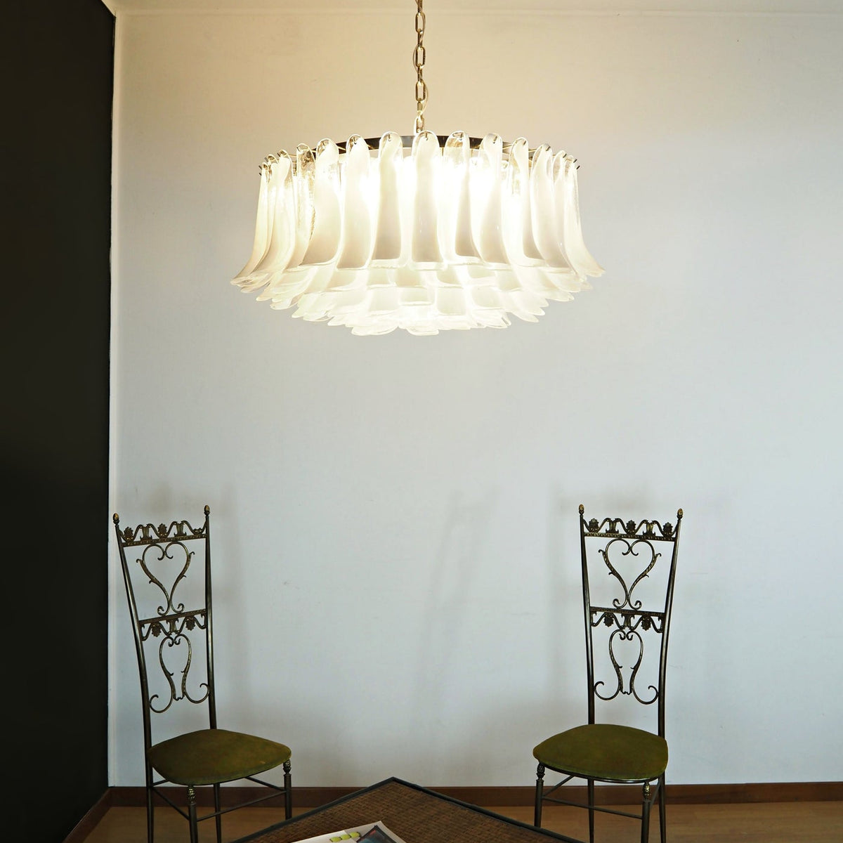 Petals White Murano Chandelier