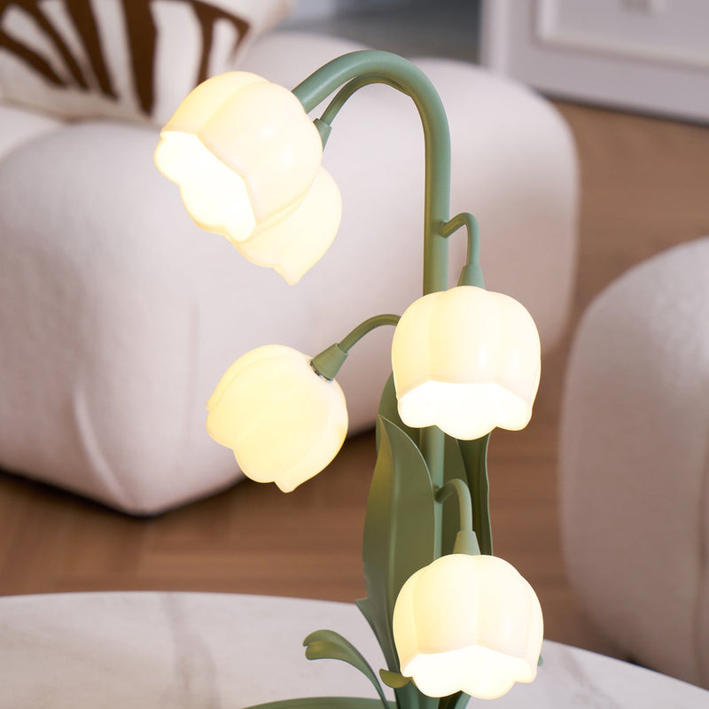 Green Lily Table Lamp