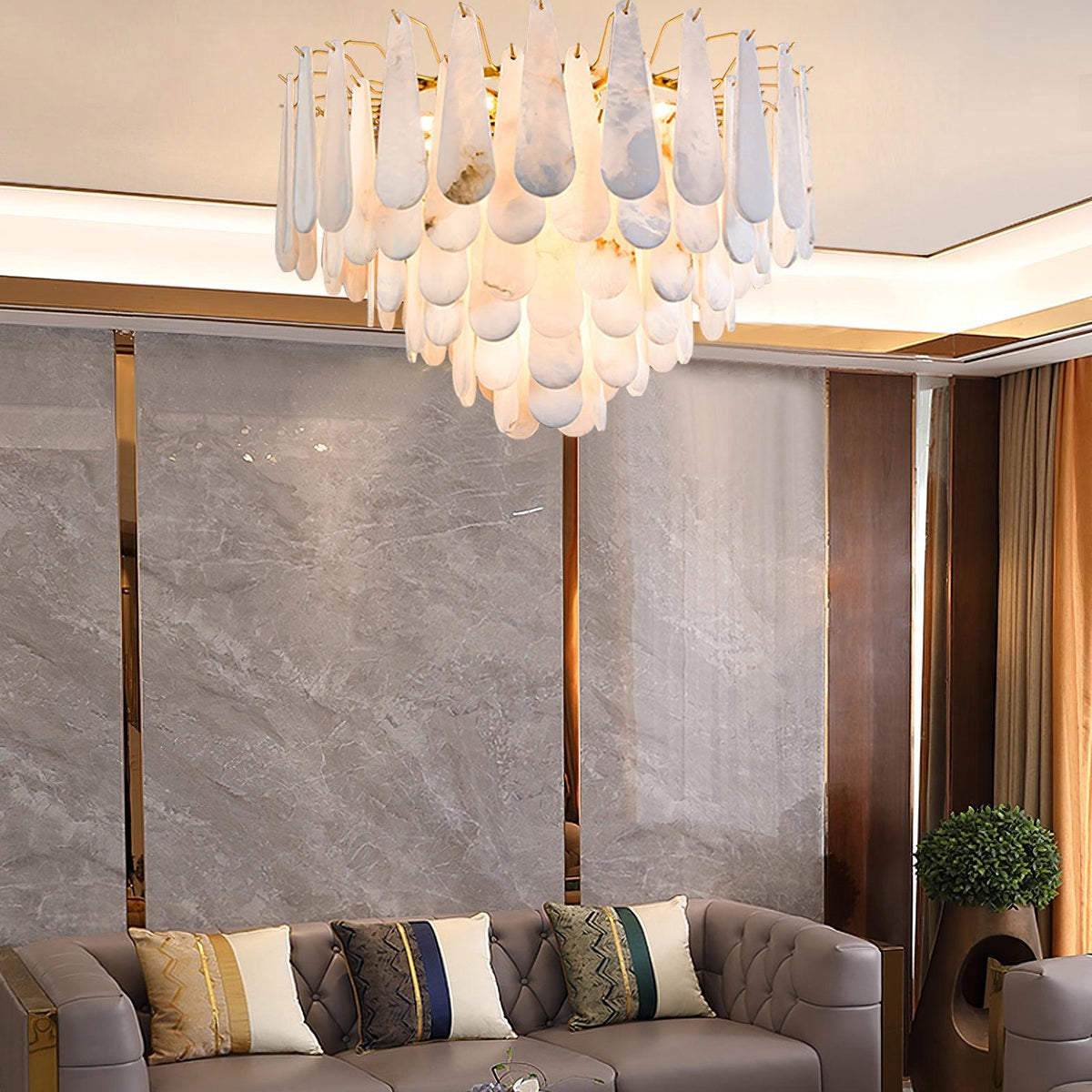 Leon Chandelier