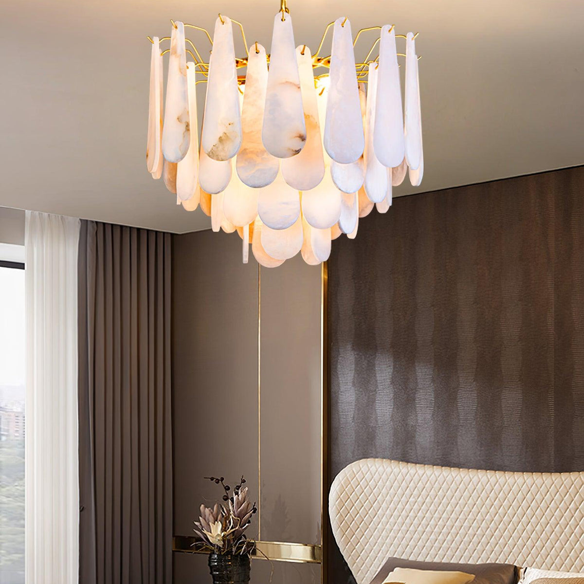 Leon Chandelier