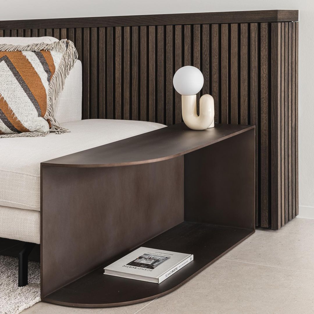 Neo Table Lamp