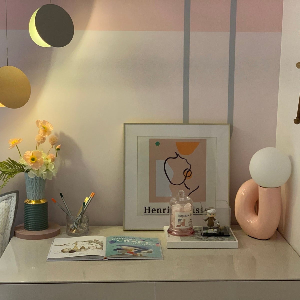 Neo Table Lamp