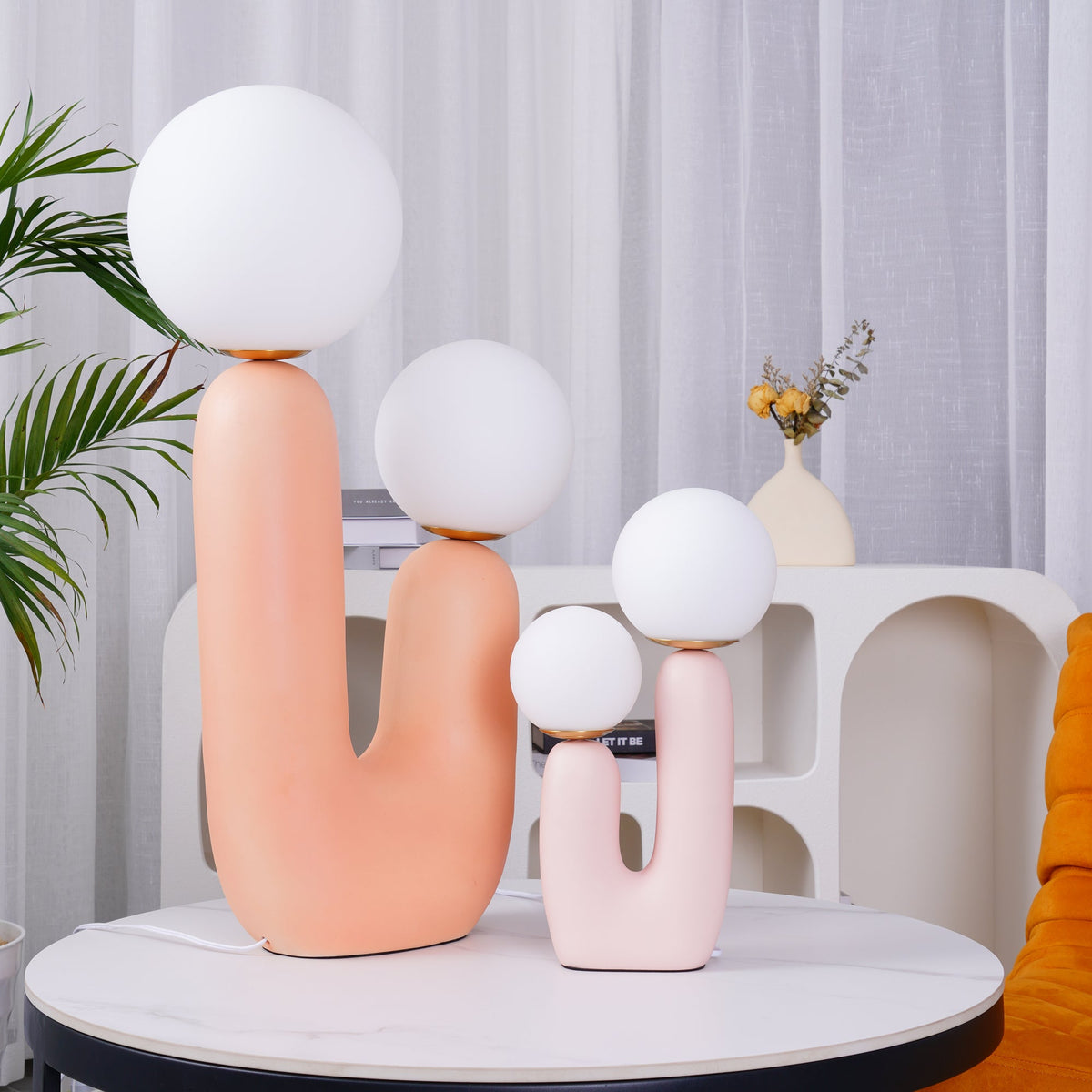 Oo Rough Table Lamp