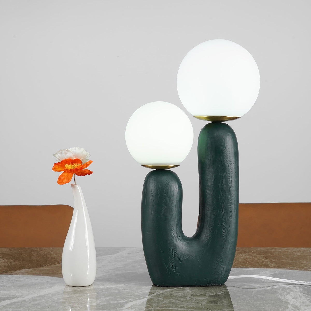 Oo Rough Table Lamp