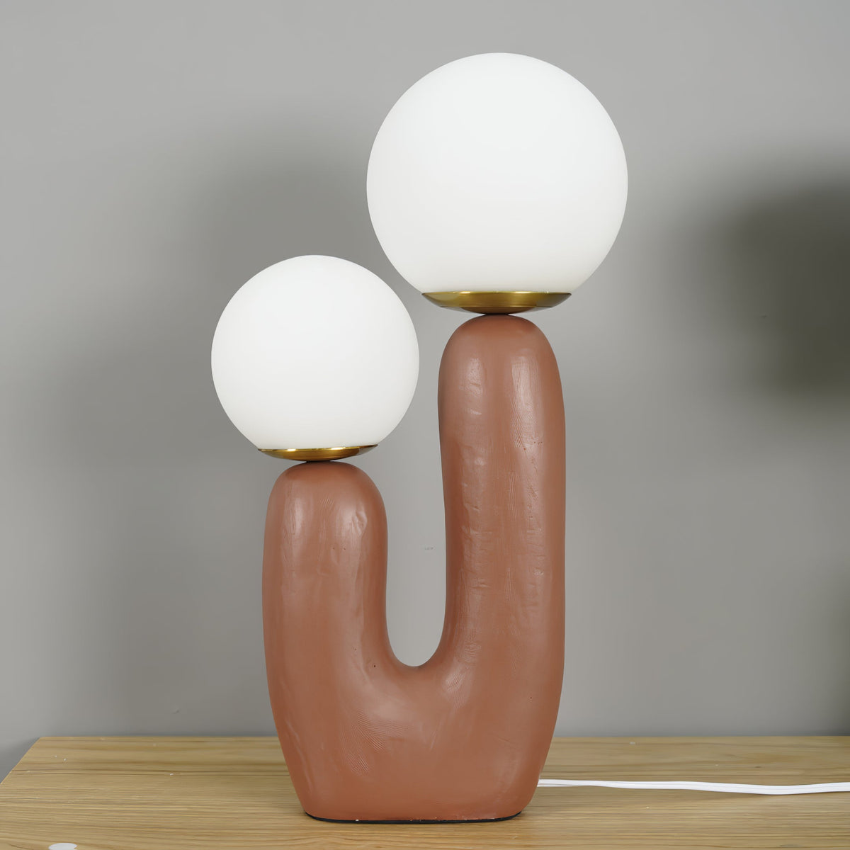 Oo Rough Table Lamp