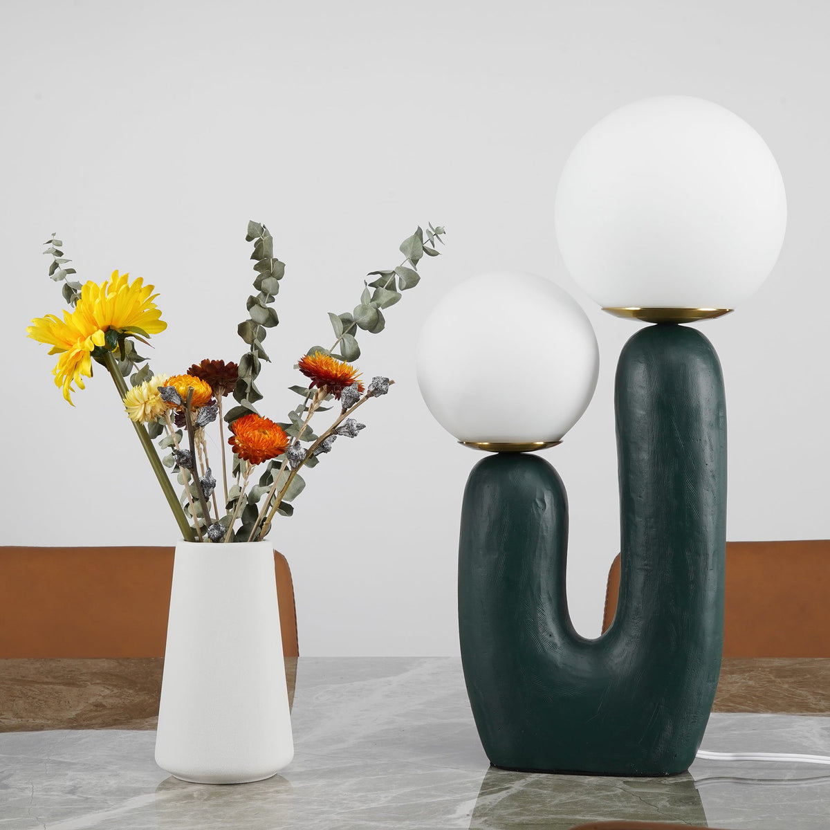 Oo Rough Table Lamp