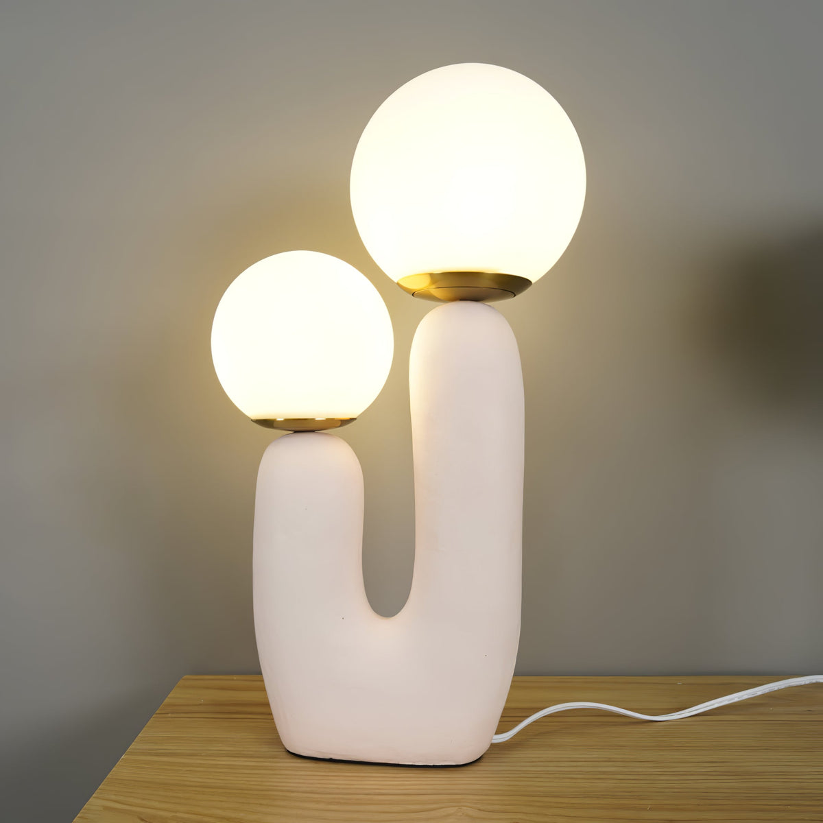 Oo Rough Table Lamp