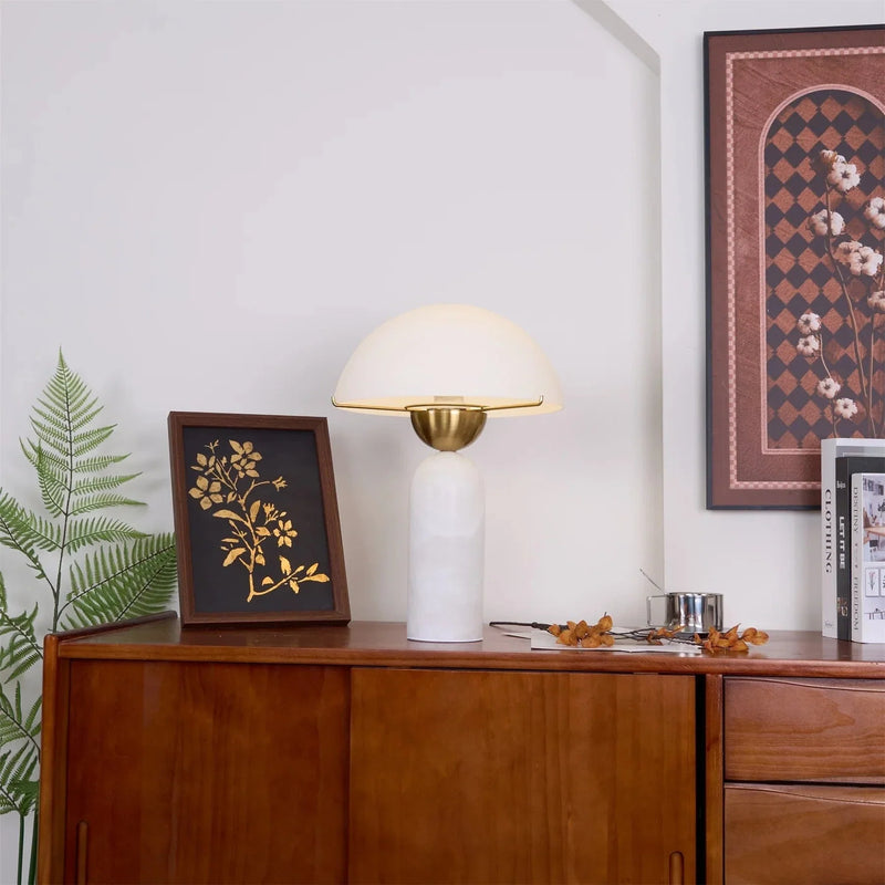 Peono Alabaster Table Lamp - Franing