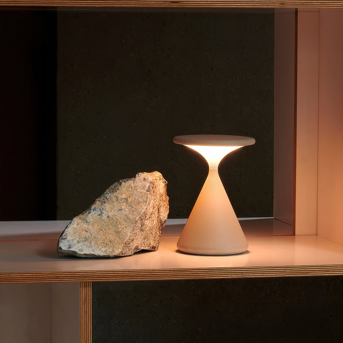 Salt & Pepper Atmosphere Table Lamp Built-in Battery