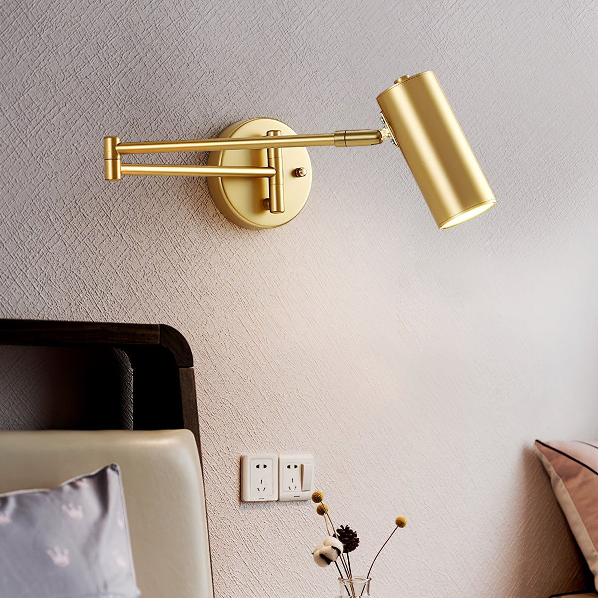 Swing Arm Wall Sconce - Franing